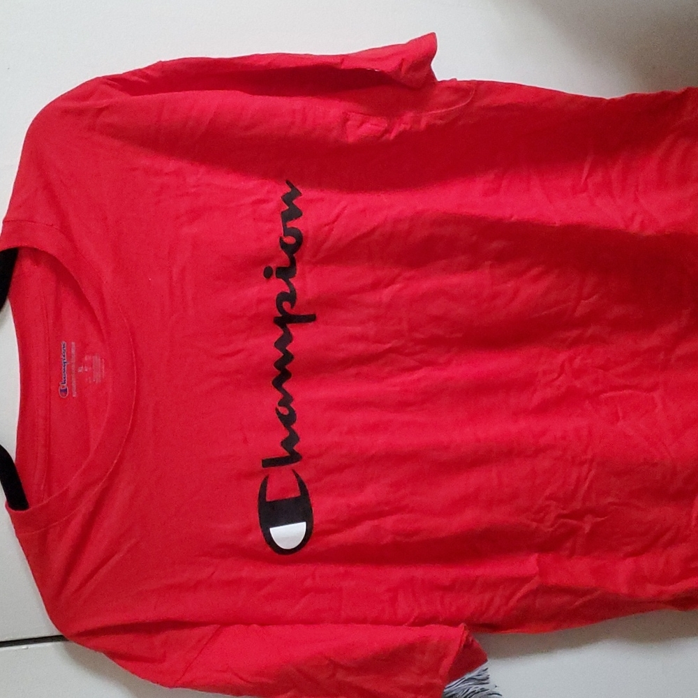 Champion Shirt Size XL